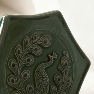 미니 티 테이블 상판의 고급 조각 디자인