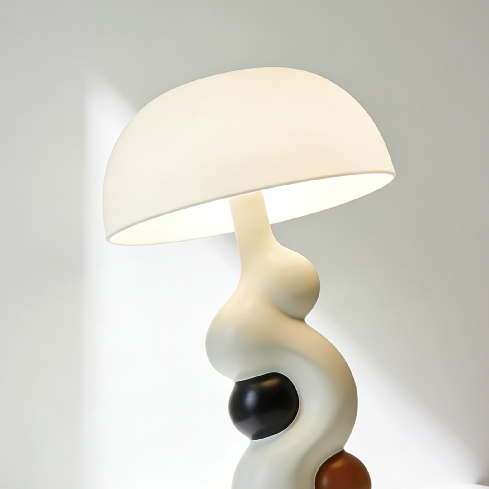 スマートタッチベッドルームランプの全体画像