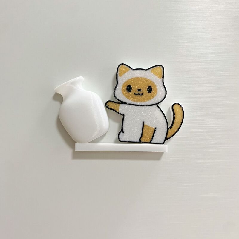 Cat-shaped storage ornament