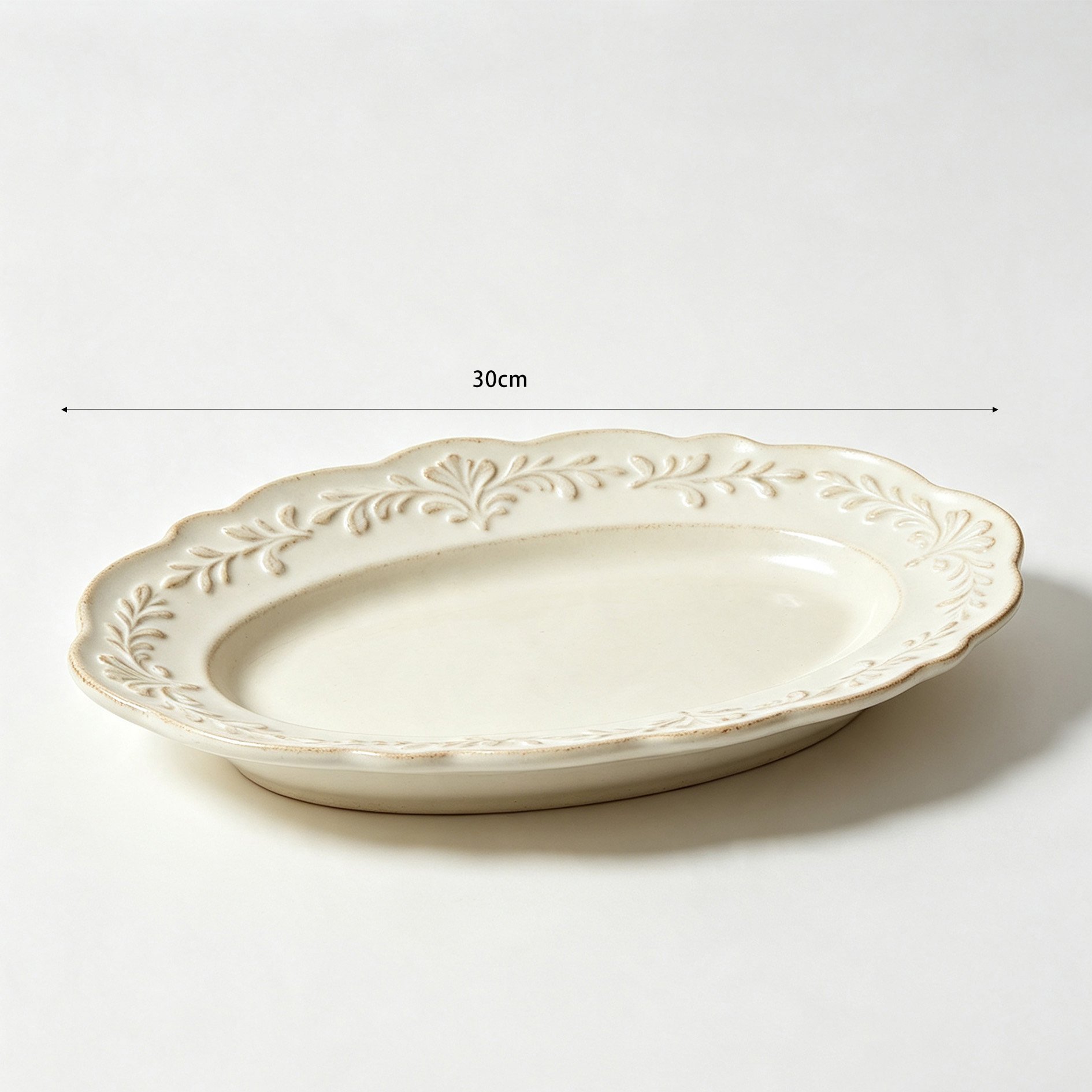 Elegant ceramic dinner plate with retro embossing