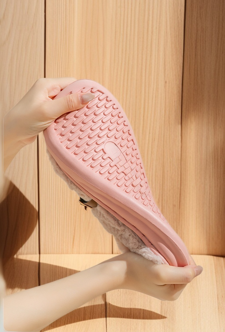 適合冬季穿著的毛拖鞋