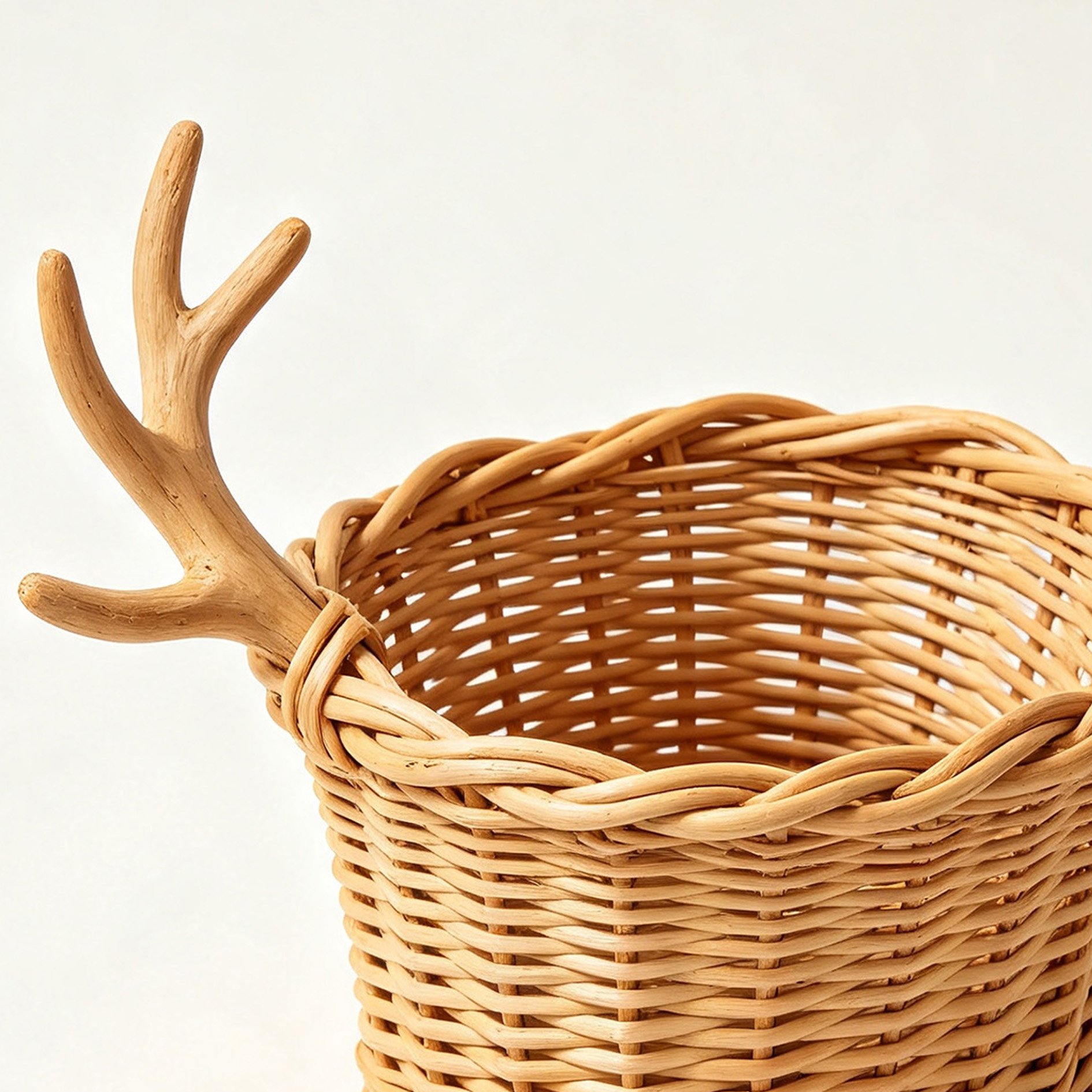 Willow antler storage basket