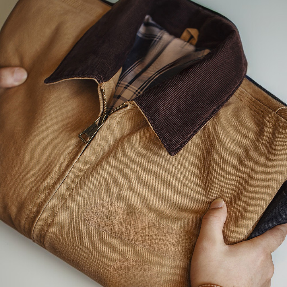 아메리칸 스타일 빈티지 남성 재킷 착용 샷