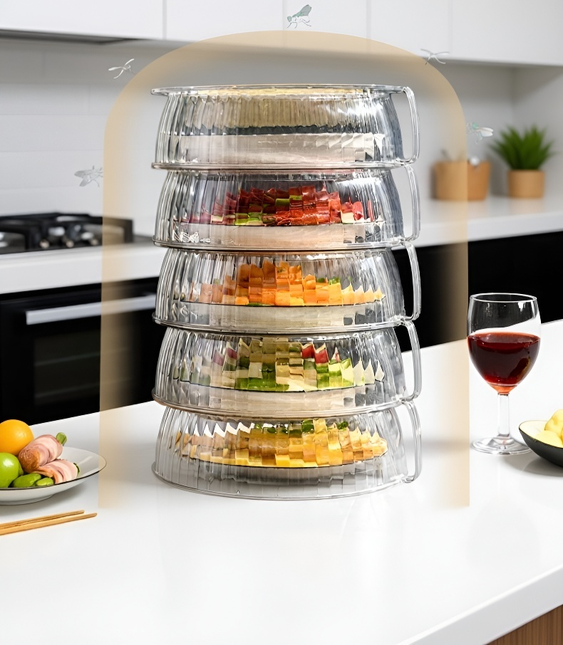 Reusable food cover with mesh design blocking flies