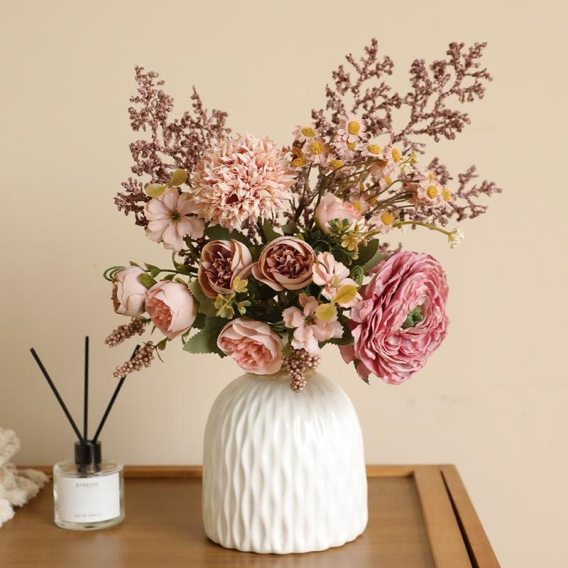 Decorative Dried Flower Bouquet