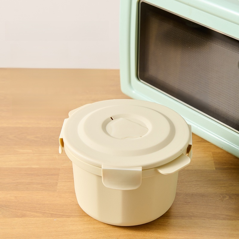 Portable lunch box