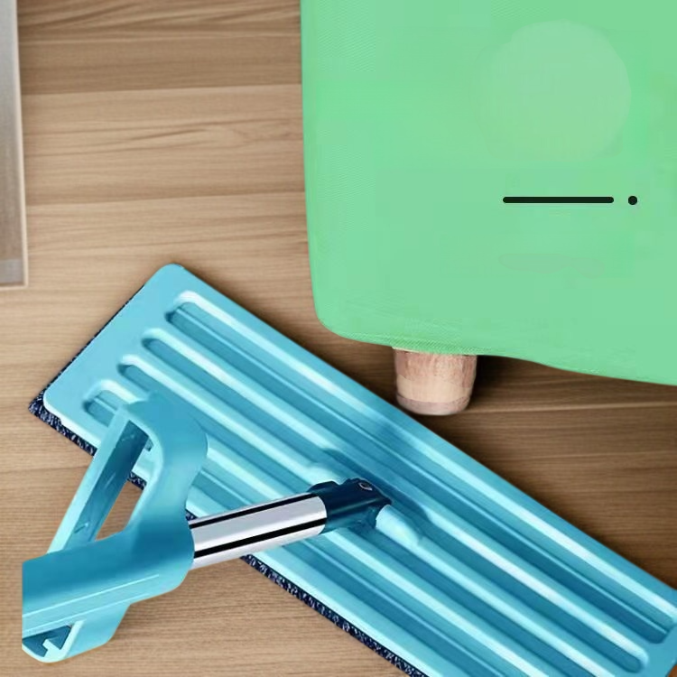 Powerful floor cleaner for tiles with wet and dry features