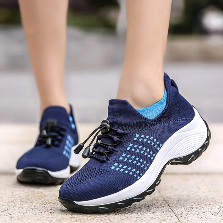 Middle-aged and elderly walking shoes