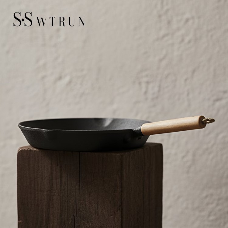 黒のノンスティックフライパン