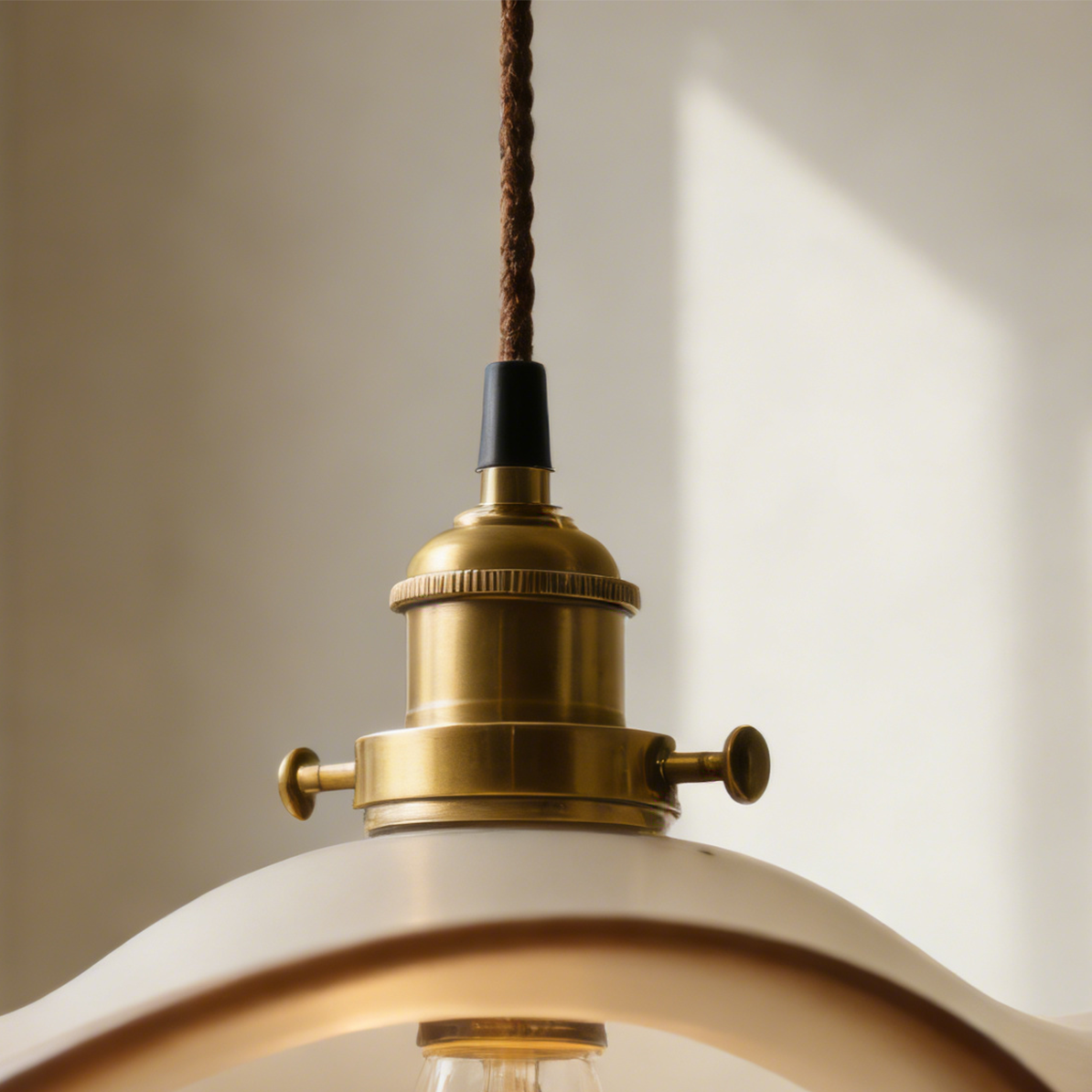 곡선 디자인 인테리어 조명 전체 모습