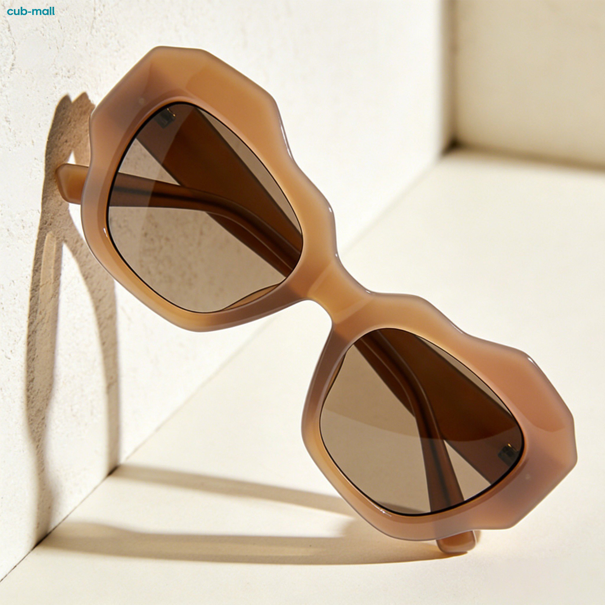 Polarized UV-protective sunglasses