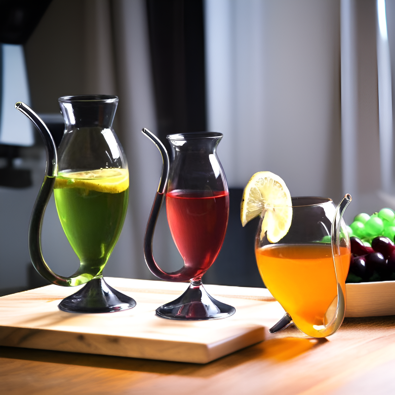 Creative Single-Layer Transparent Curved Drink Cup