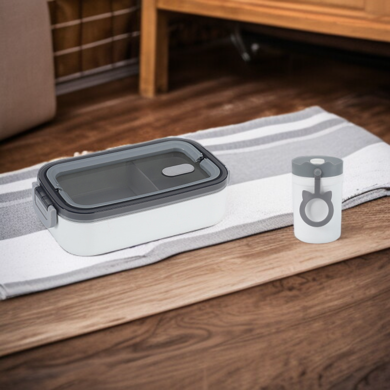 Nowy plastikowy pojemnik na lunch dla uczniów