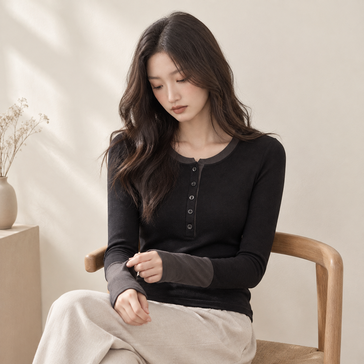 봄가을 여성 배색 버튼 레이어드 긴팔 이너 티셔츠