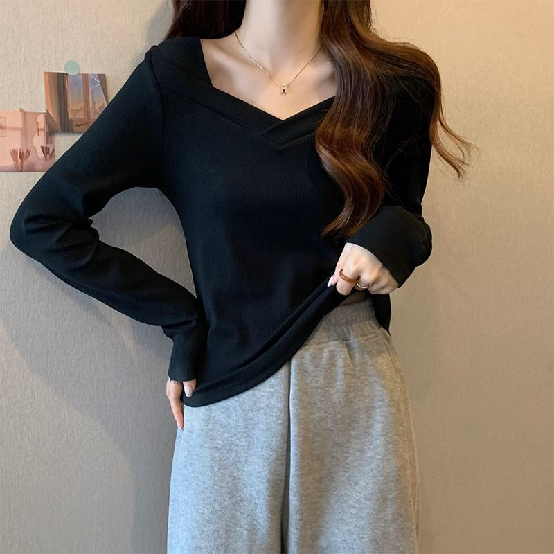 デロンVネックインナー女性デザイン長袖Tシャツ