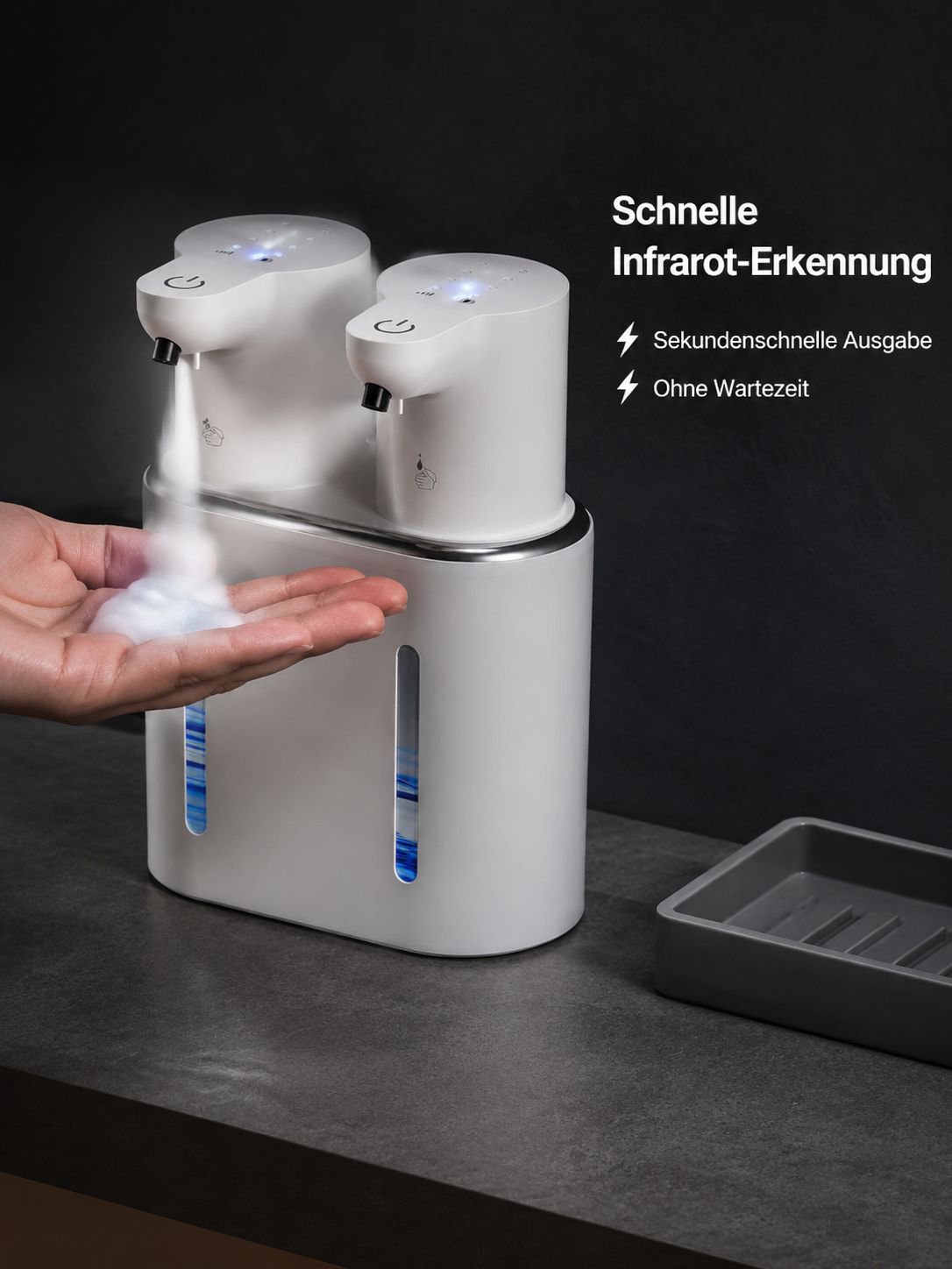 Seifenspender mit Schaumfunktion auf Waschbecken