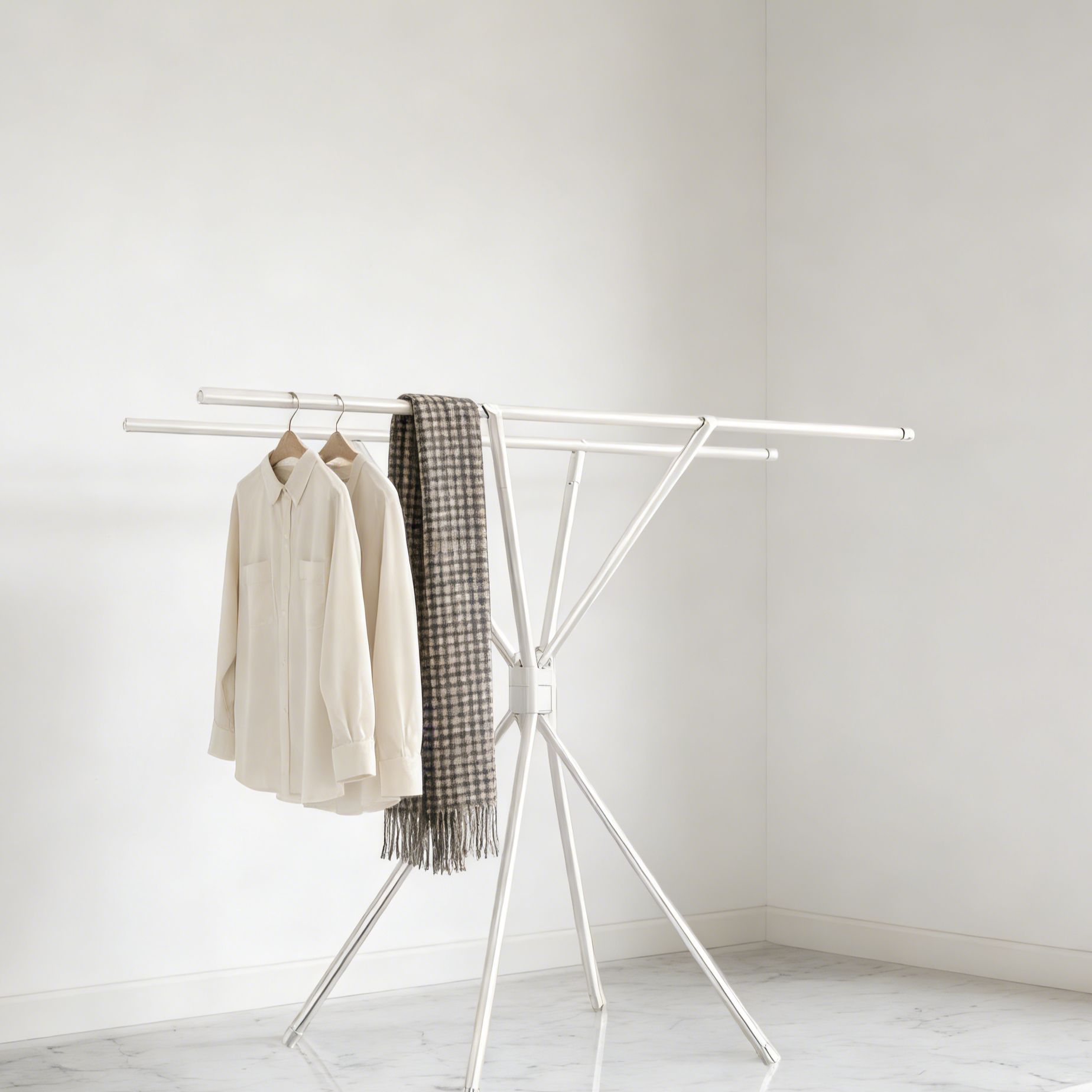 安定感のある物干しラック脚部