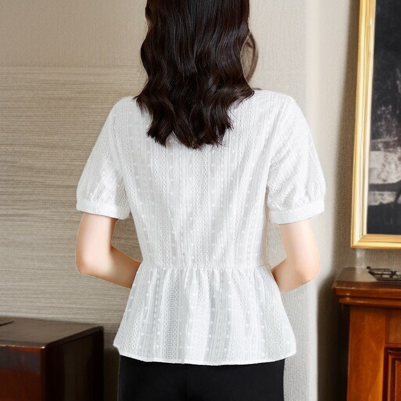 여름 신상 패셔너블하게 배를 가리는 중년 엄마 허리띠를 줄여 날씬해 보이는 블라우스녀