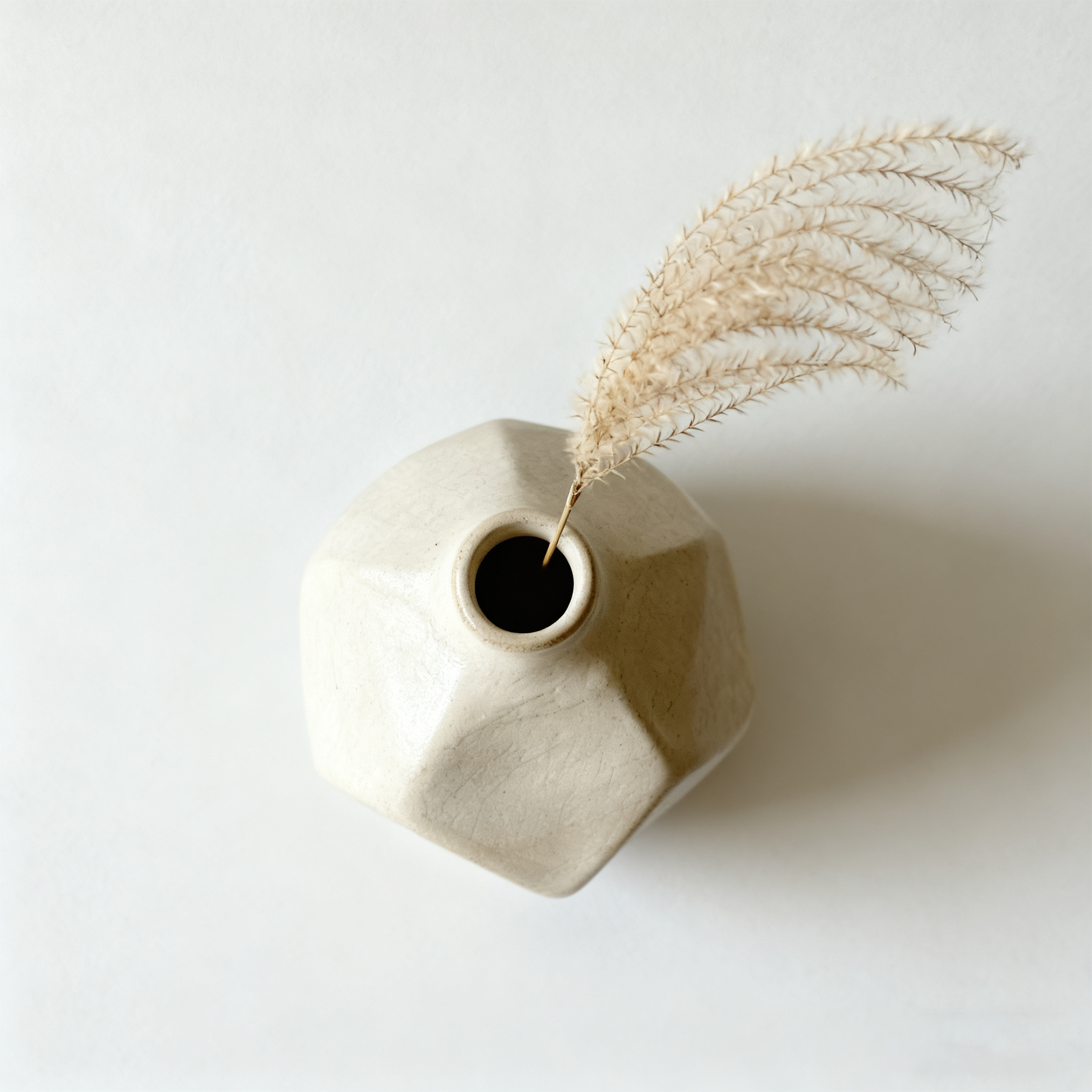 花瓶型インテリア装飾置物（2個セット）