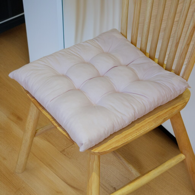 厚みのある起毛シートクッション