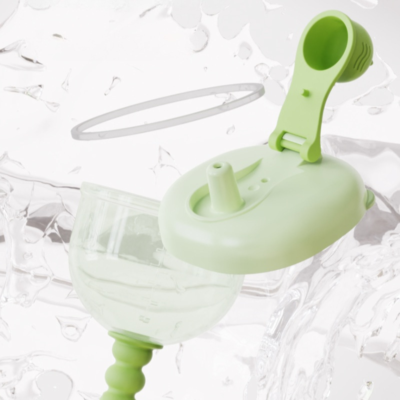 高脚杯造型宝宝牛奶杯