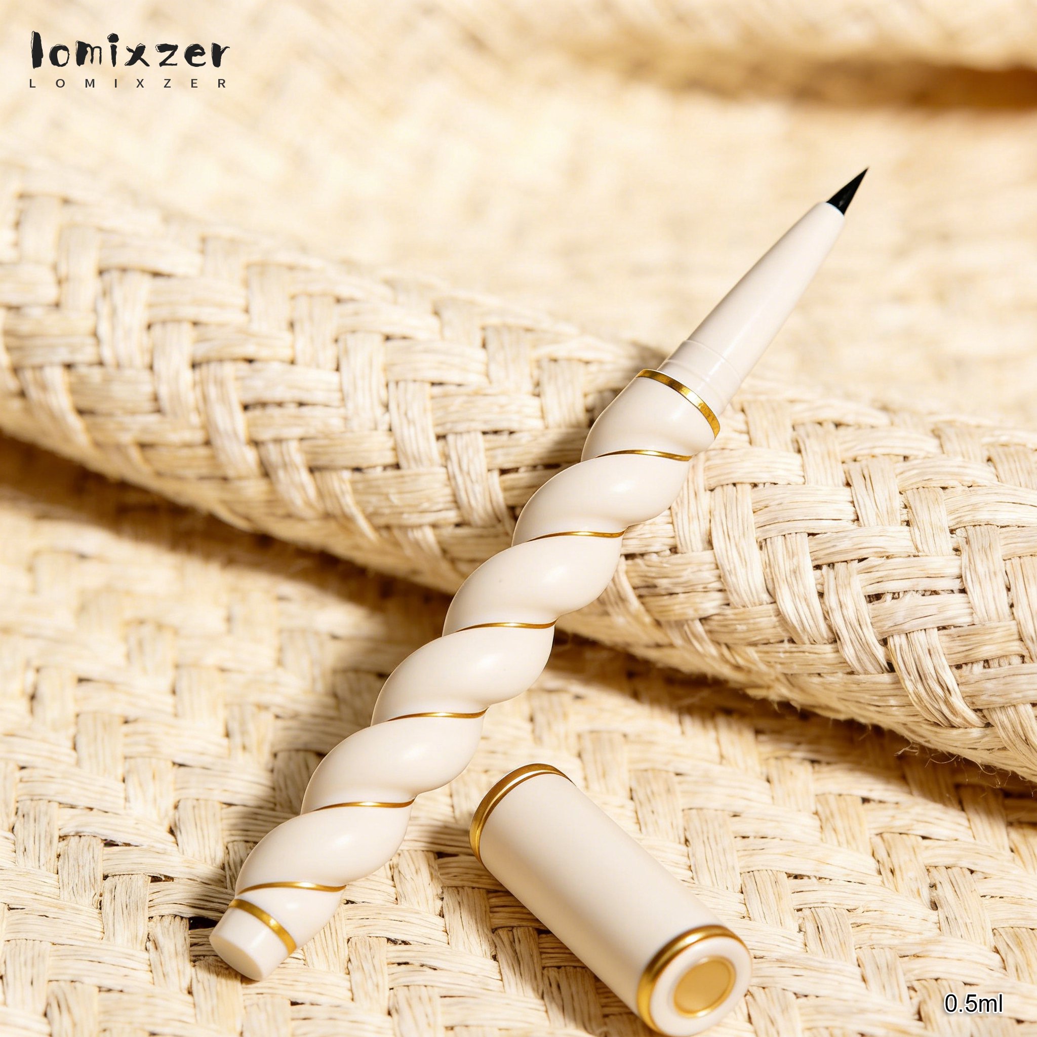 ดินสอเขียนขอบตา กันน้ำ ติดทนนาน