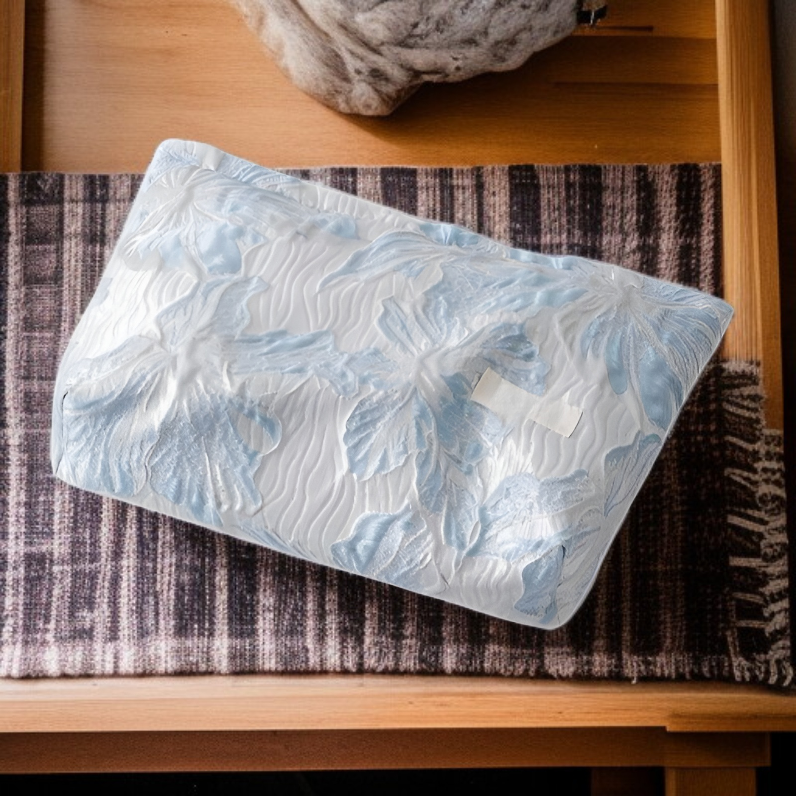  حقيبة مكياج مزينة بزخرفة زهرة الزنبق، حقيبة صغيرة متعددة الاستخدامات للسفر