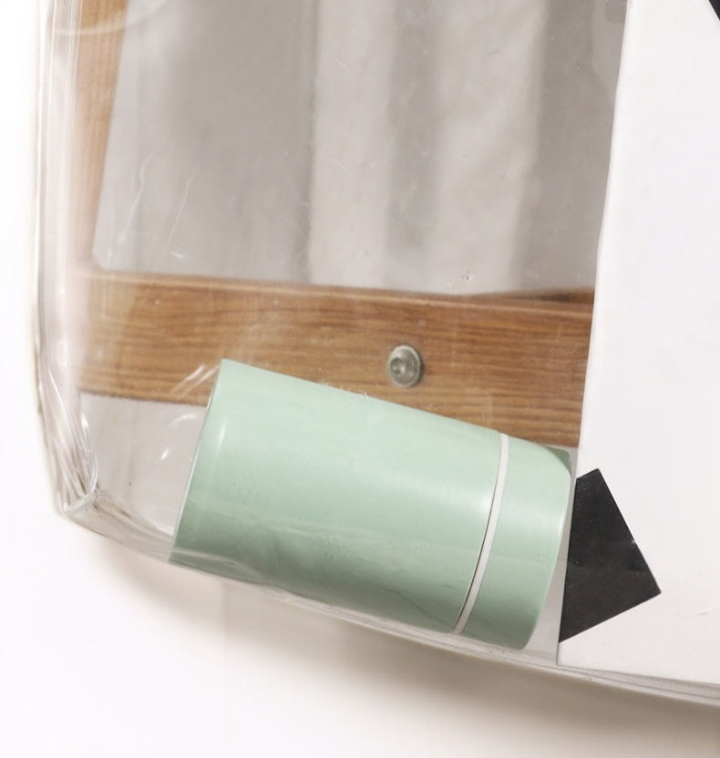 여행 및 야외활동에 적합한 보온컵