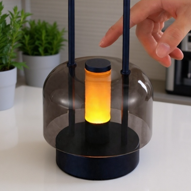 3色無段階調光が可能なナイトライトの使用例