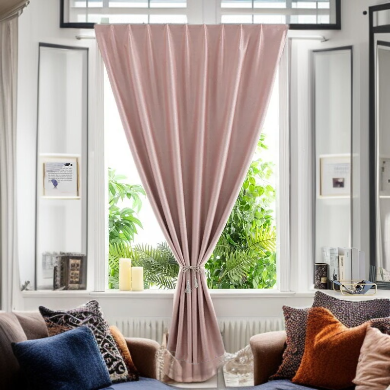 寮の寝室のカーテン ノーパンチ・フローティング・カーテンの取り付け 遮光カーテン 遮光カーテン