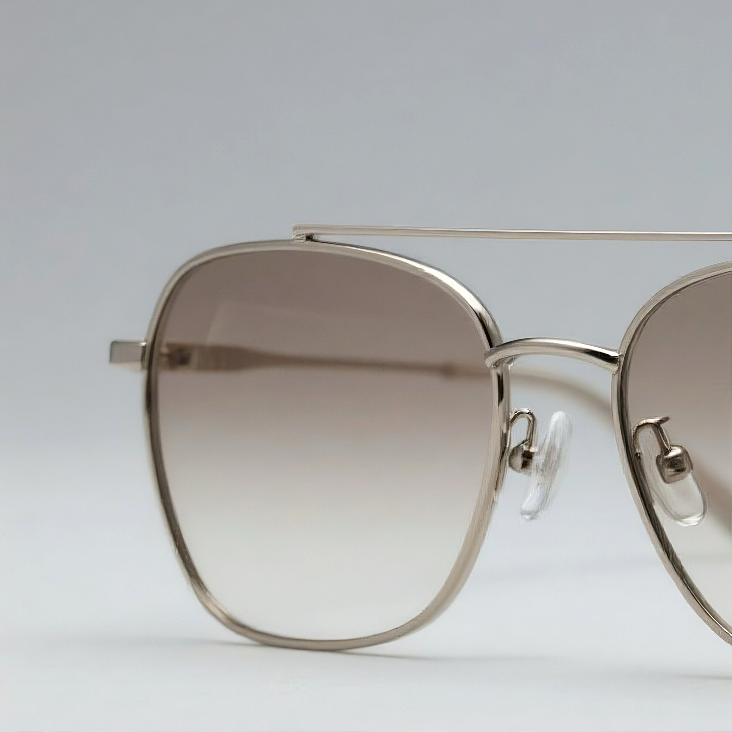 แว่นกันแดดไล่เฉดสีป้องกันรังสี UV