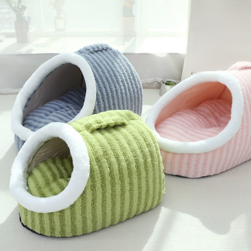 猫と犬用のペットベッド