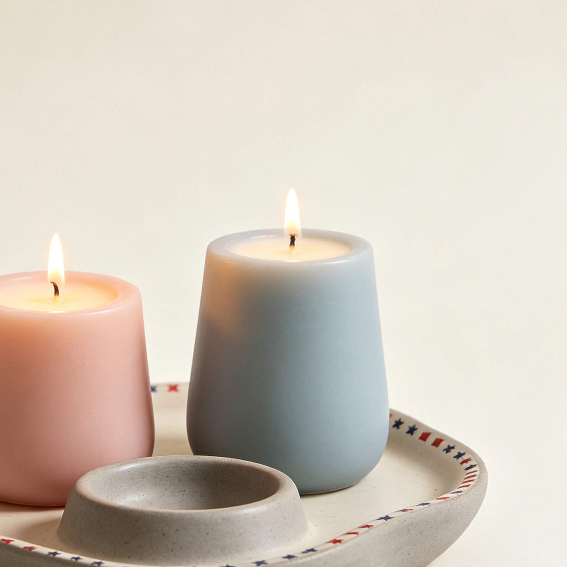 Starry Double Candle Scented Tray with two lit candles