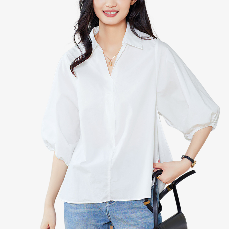 여름 시즌 시원한 옆트임 디자인 블라우스