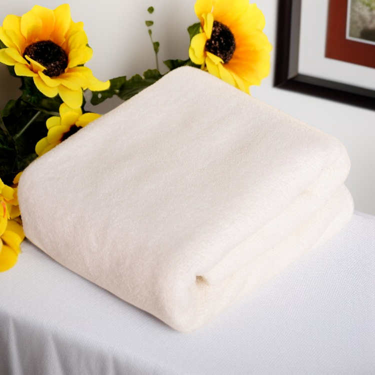 فوطة تنظيف وتجفيف للسيارة من المايكروفايبر