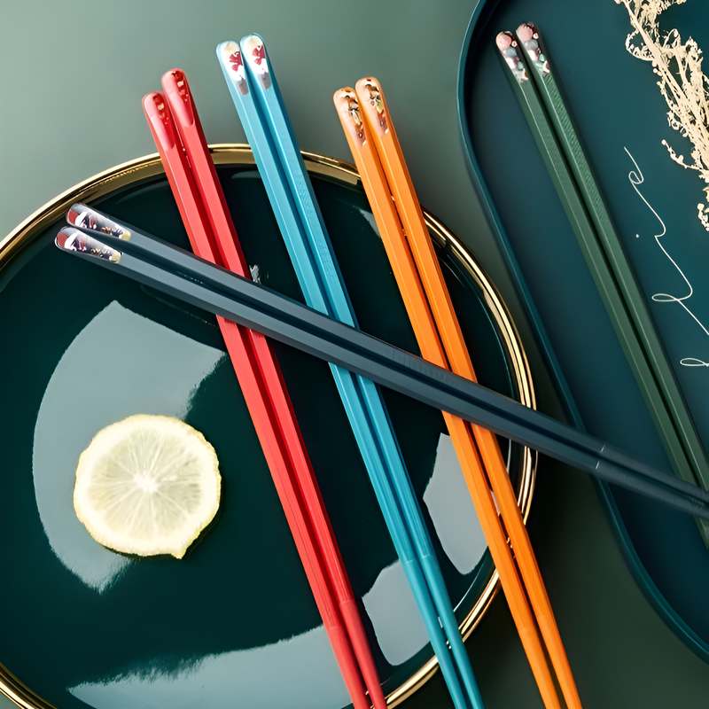 Anti-slip alloy chopsticks