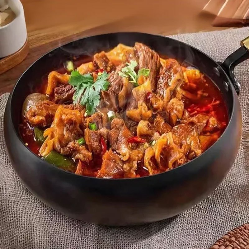 Handmade hammer patterned large belly pot