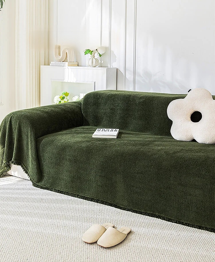 소프트 밀랍 소재의 소파 커버 디테일