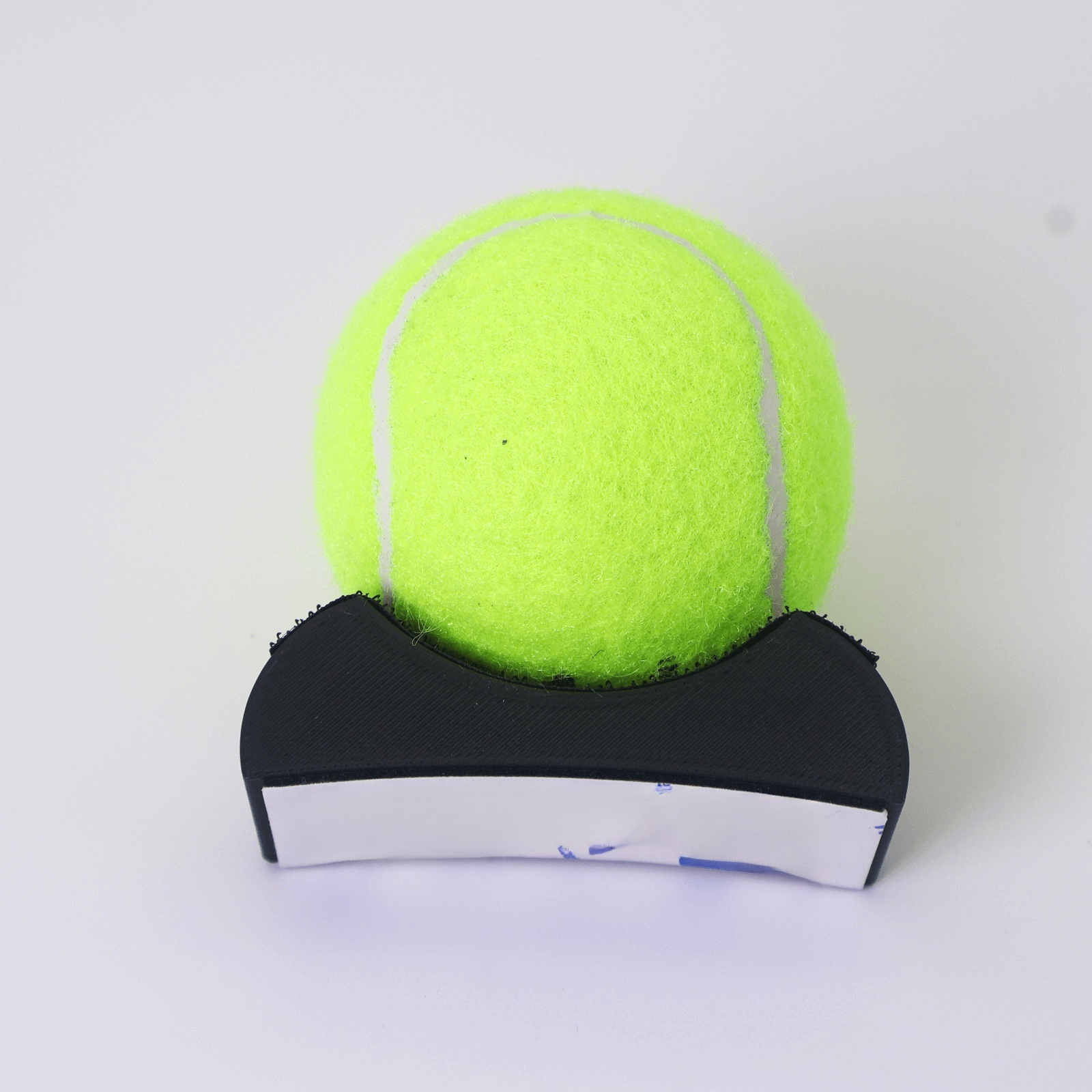 No-Bend Strong Adhesion Ball Picker