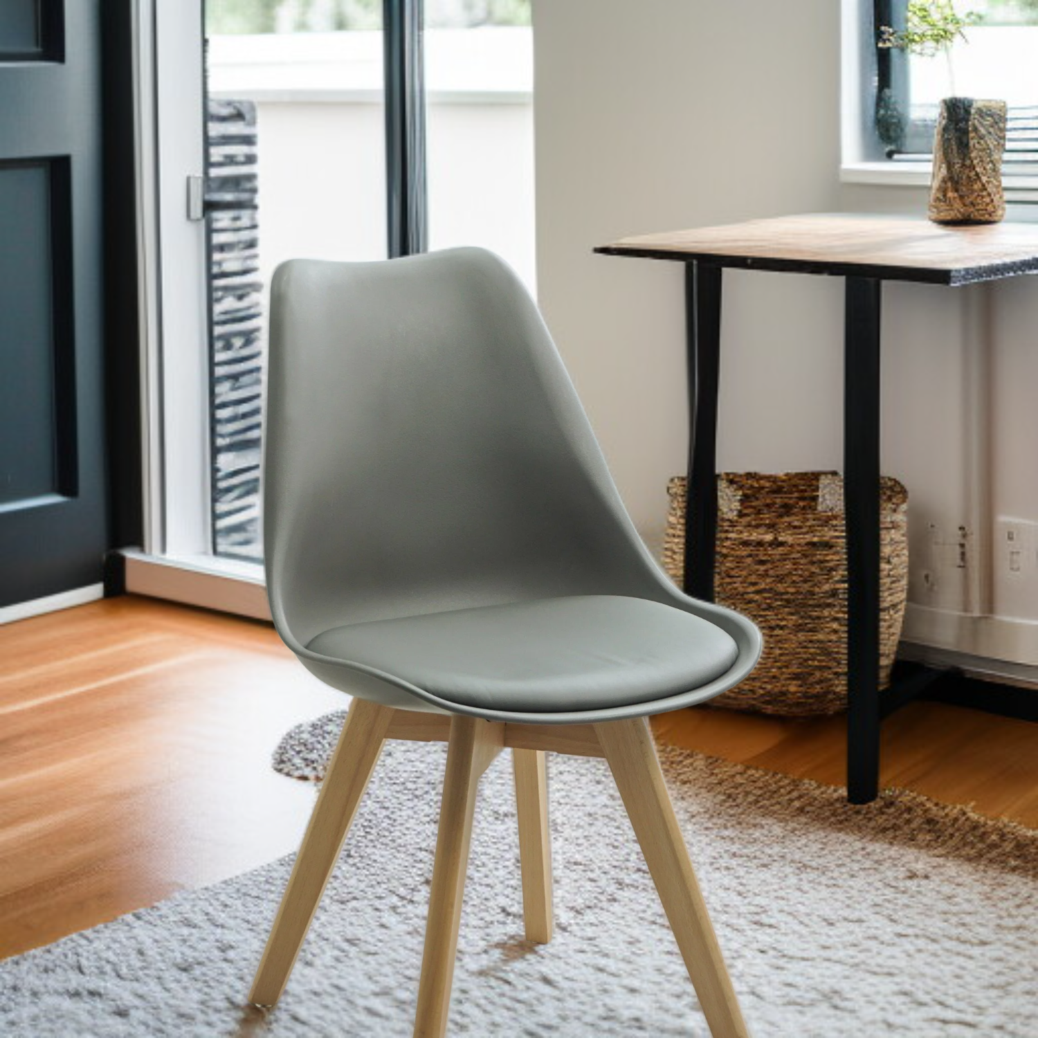 미니멀리즘 원목 의자