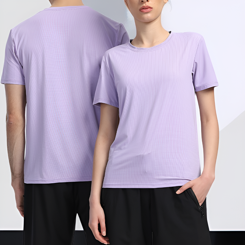 가볍고 통기성 좋은 스포츠 반팔