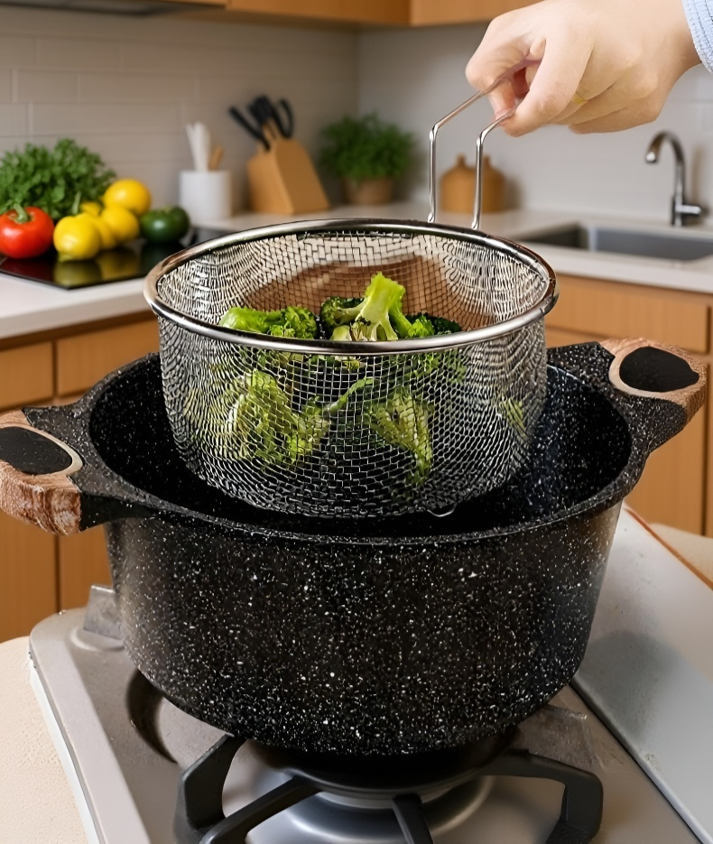 持ちやすいハンドル付きストレーナーのデザイン