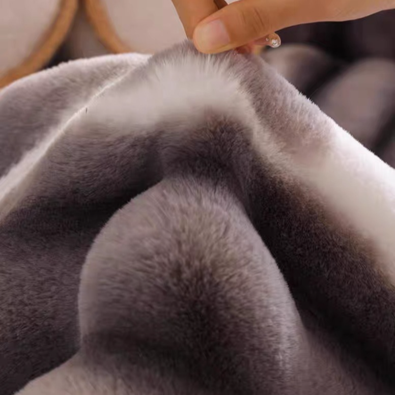 Non-Slip Cream Cover for Sofa Cushion