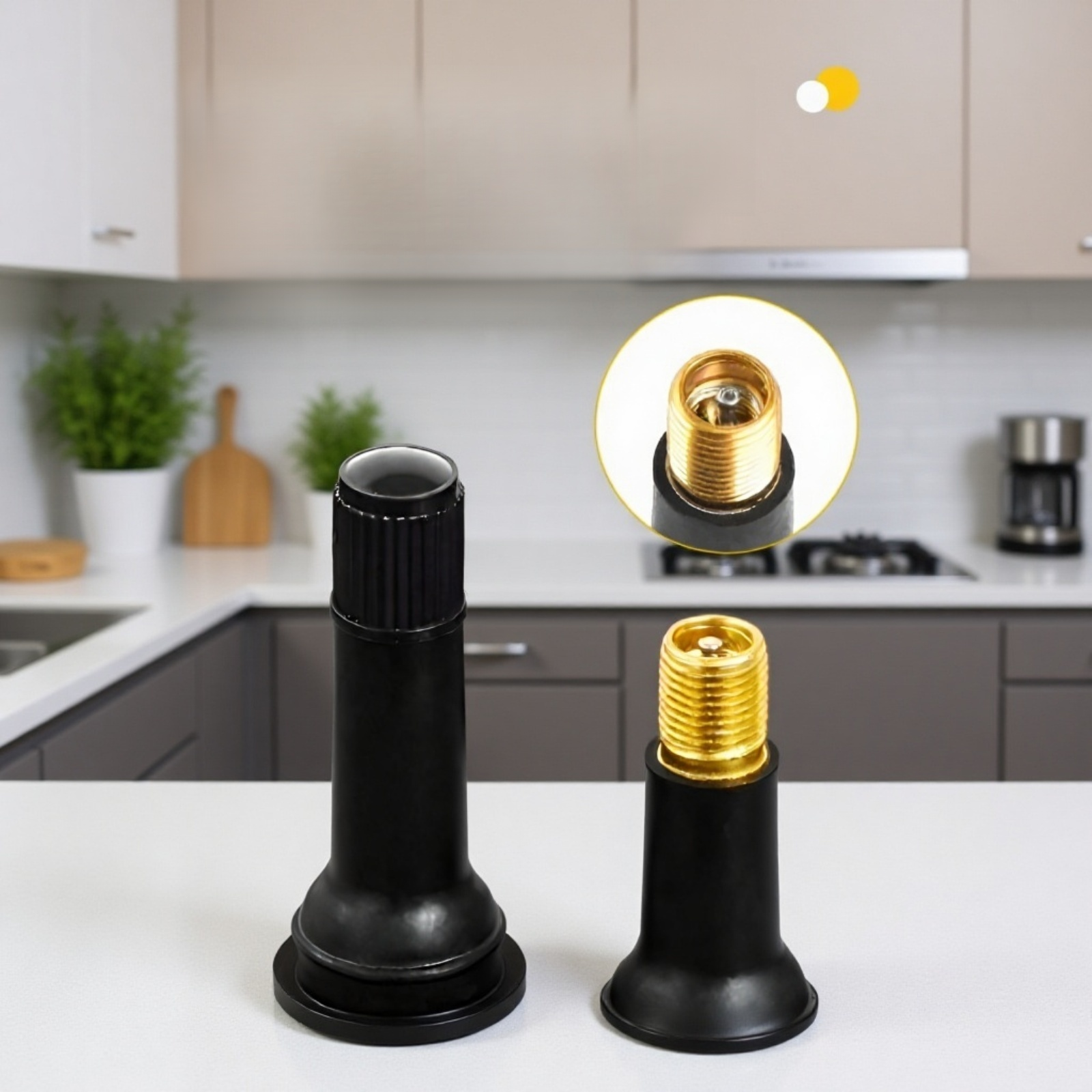 自動車タイヤ用真空バルブのアップ写真