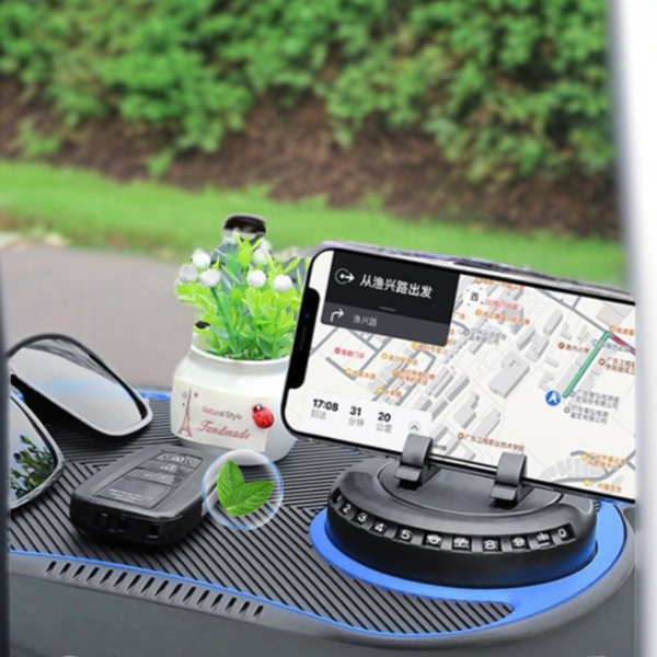 車多機能滑り止めマットダッシュボード携帯電話ホルダー滑り止めマットアロマテラピー自動車用品駐車場滑り止めマット