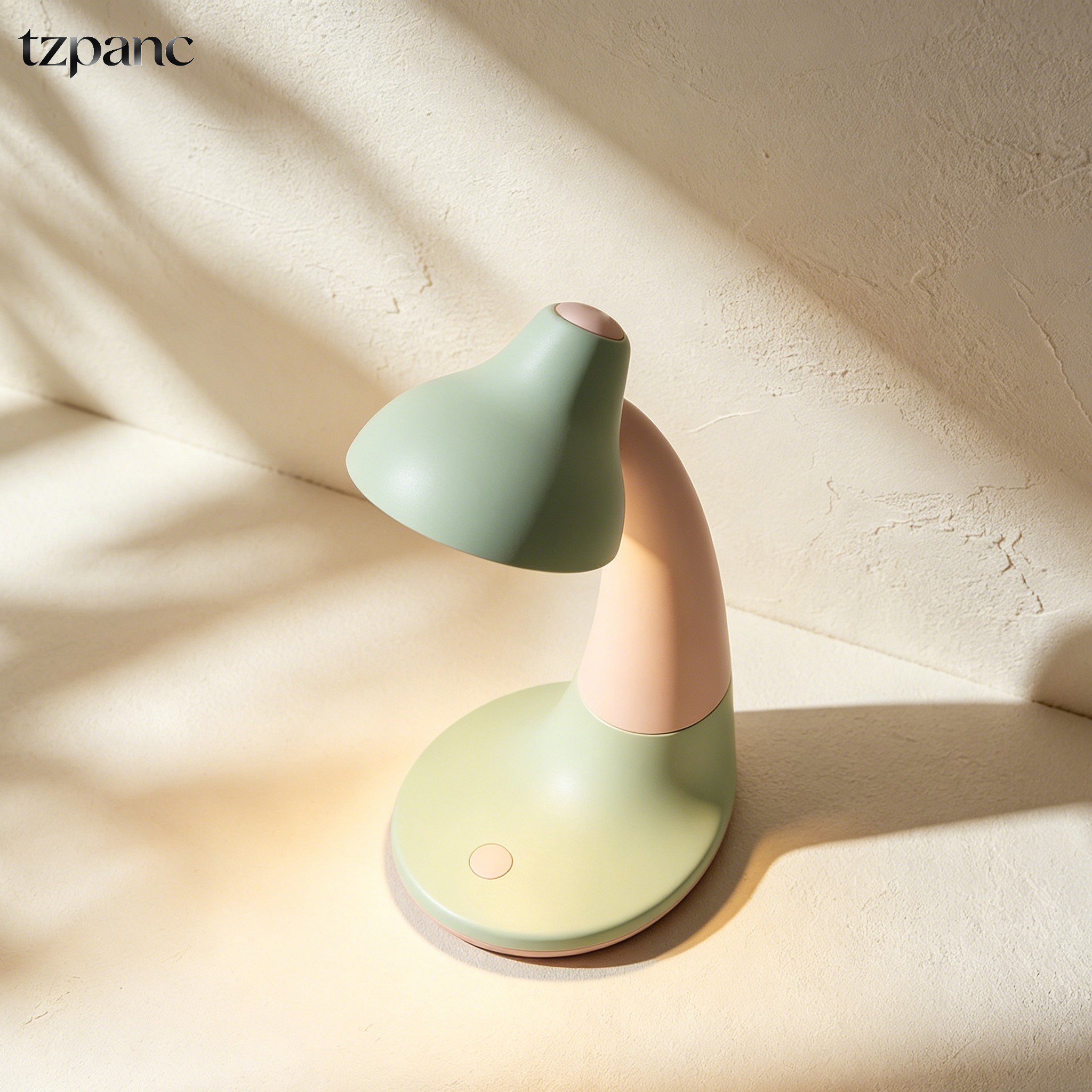 Gooseneck table lamp