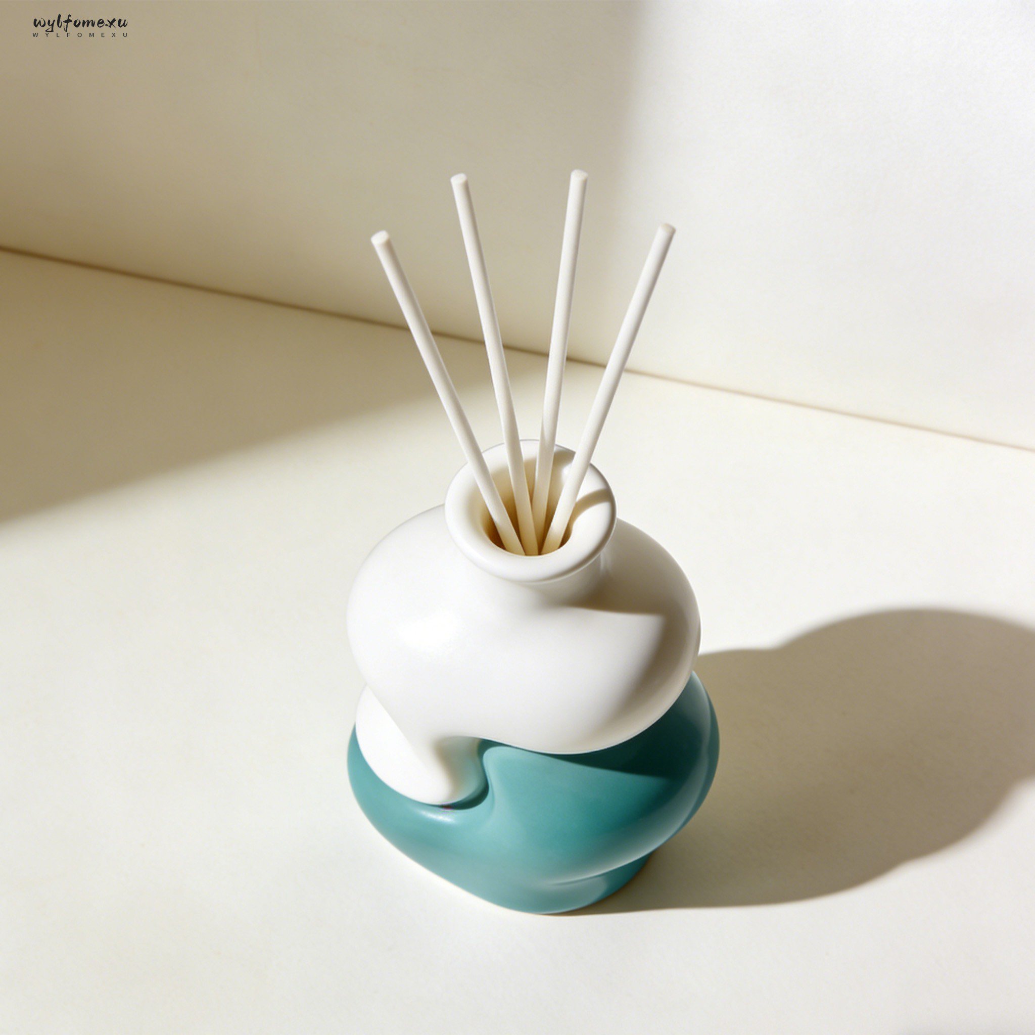 Olejek zapachowy o różnych aromatach (opakowanie 10 butelek)