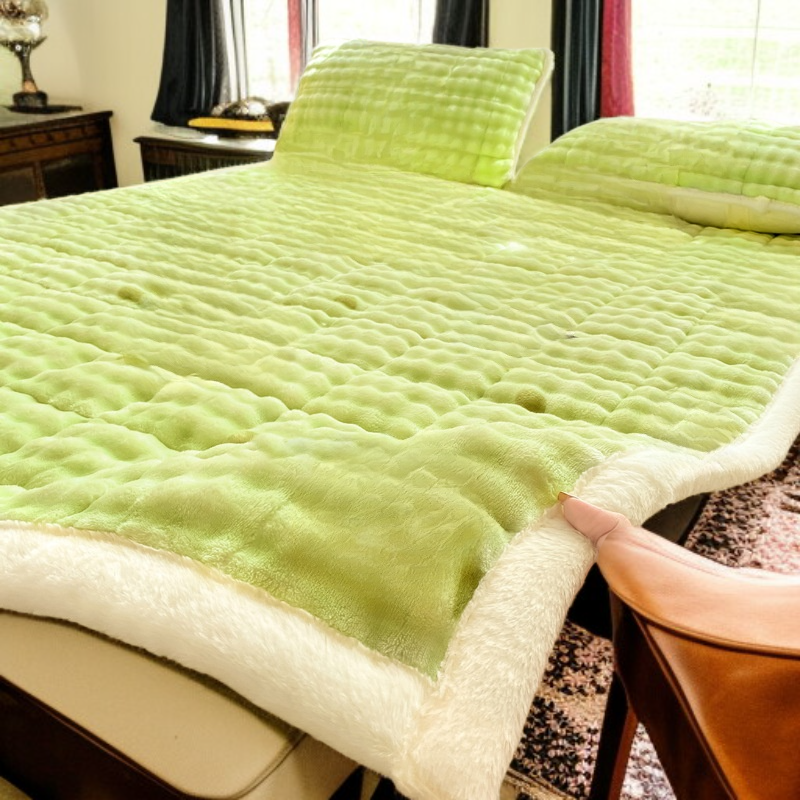 가을과 겨울에 두꺼운 캐시미어 매트리스