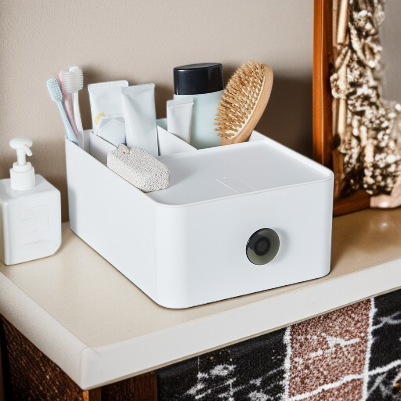 Duży pojemnik do przechowywania z przegródkami