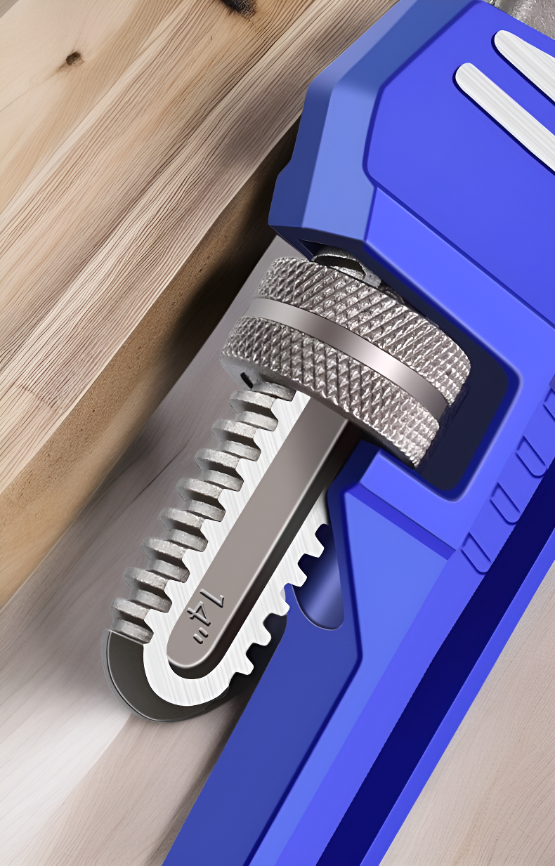 ボルトを締める大型オープンレンチの使用例